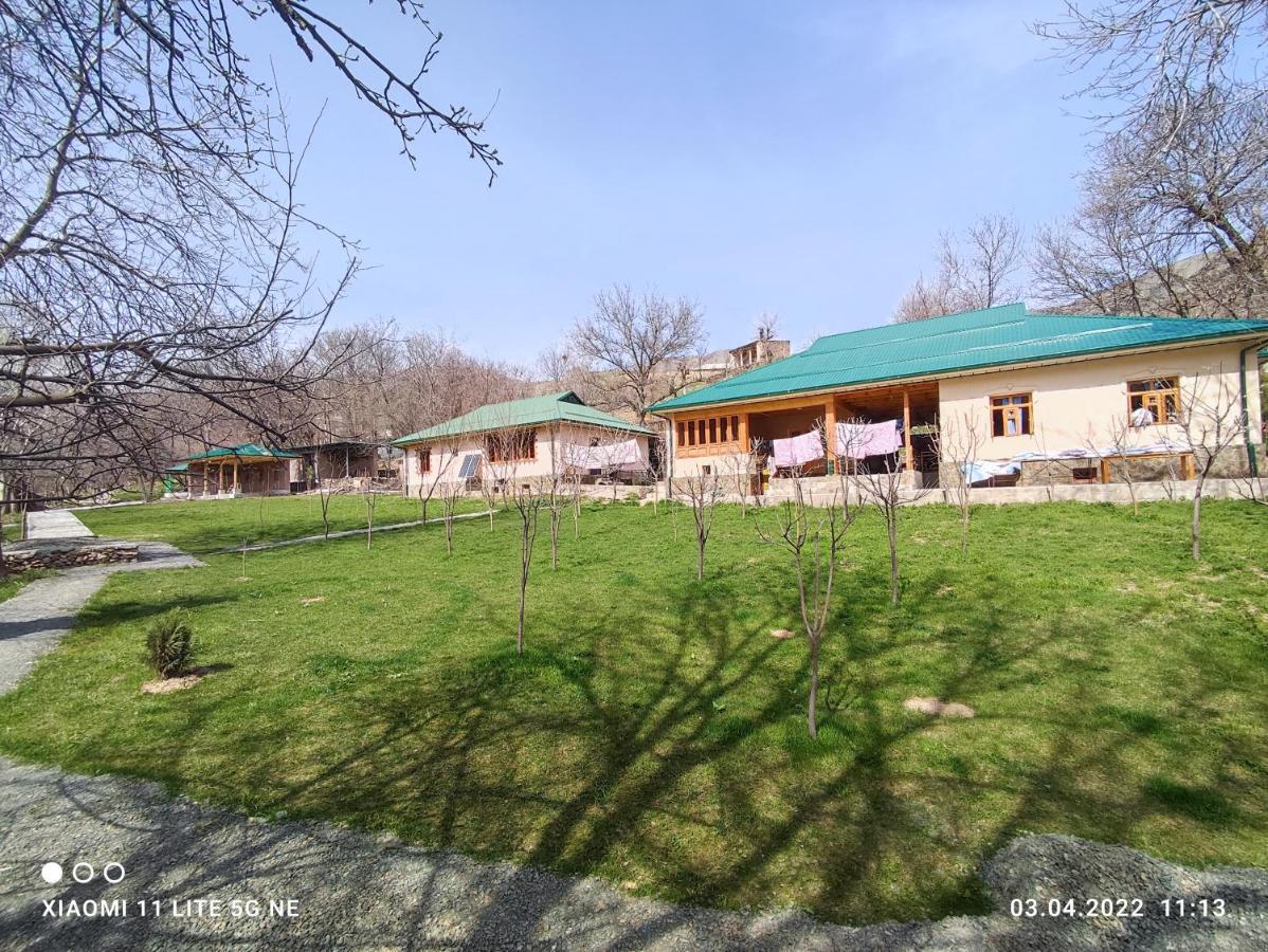 Hayat Guesthouse Nuratau Mountains Yukary-Ukhum Luaran gambar