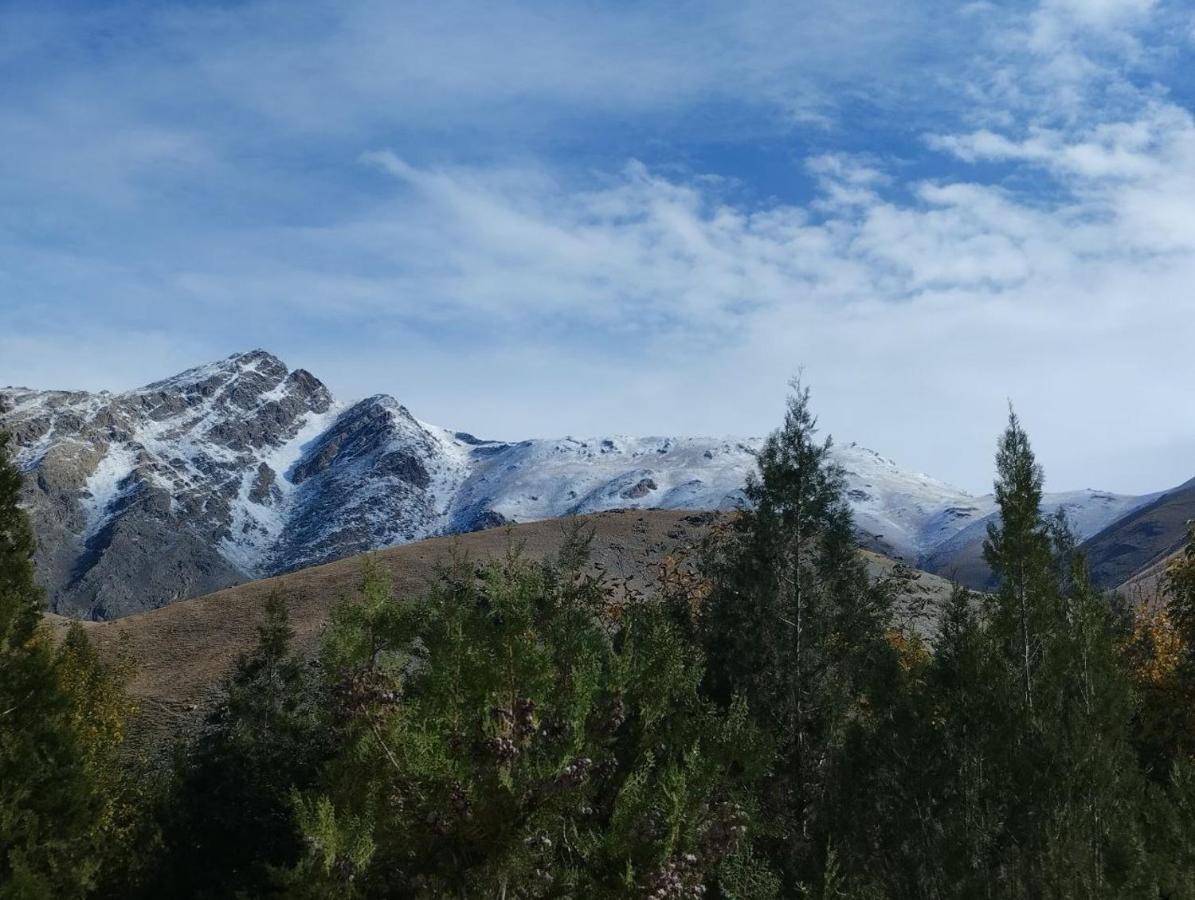 Hayat Guesthouse Nuratau Mountains Yukary-Ukhum Luaran gambar